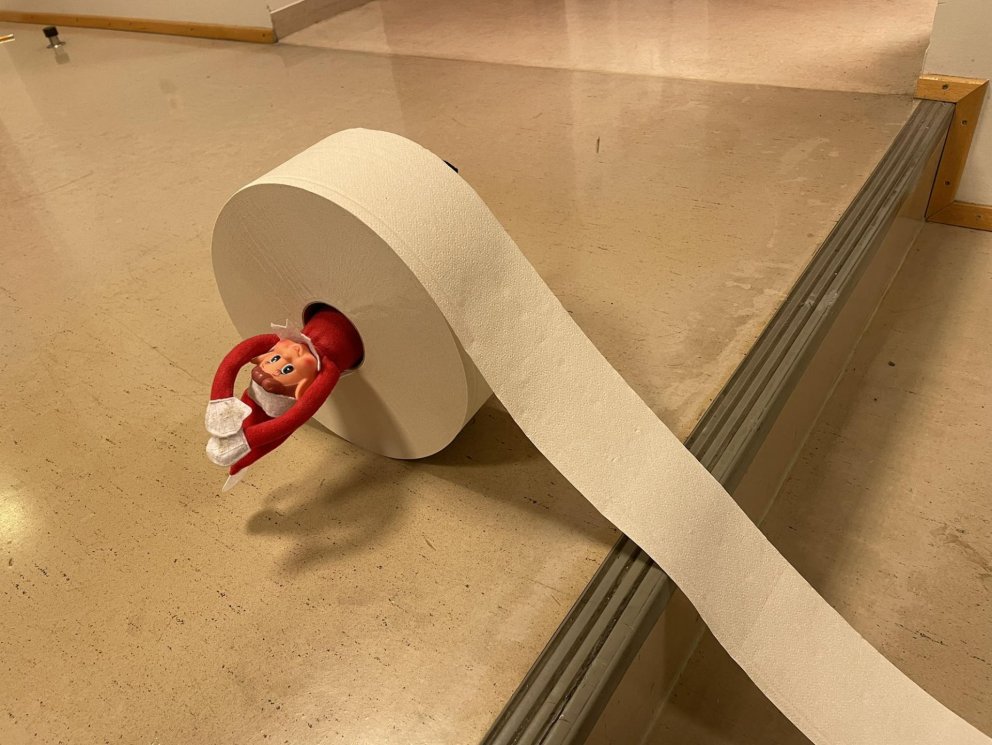 Valsárskóli 14. desember - jólaálfur 7. - 8. bekkur