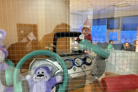 Jólaálfur í Valsárskóla 5. desember 2025 1. - 2. bekkur