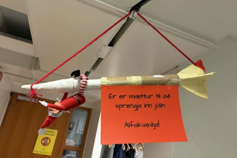 Jólaálfur í Valsárskóla 1. desember 2025 - 9. - 10. bekkur